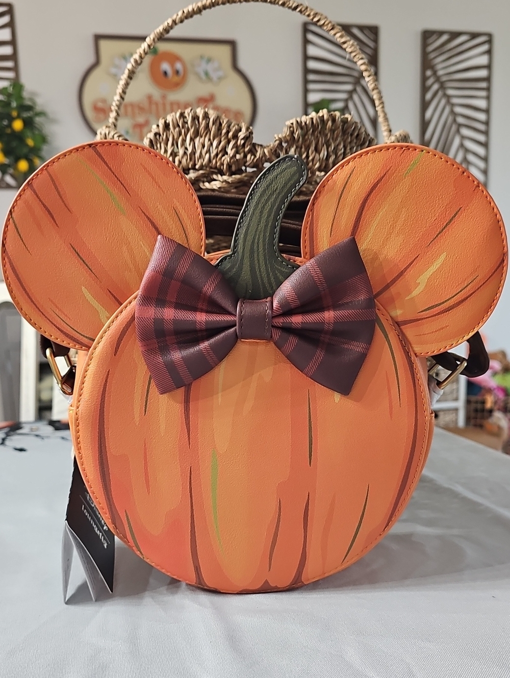 New! Loungefly Disney Fall Minnie Plaid Bow Pumpkin Adjustable Crossbody Bag